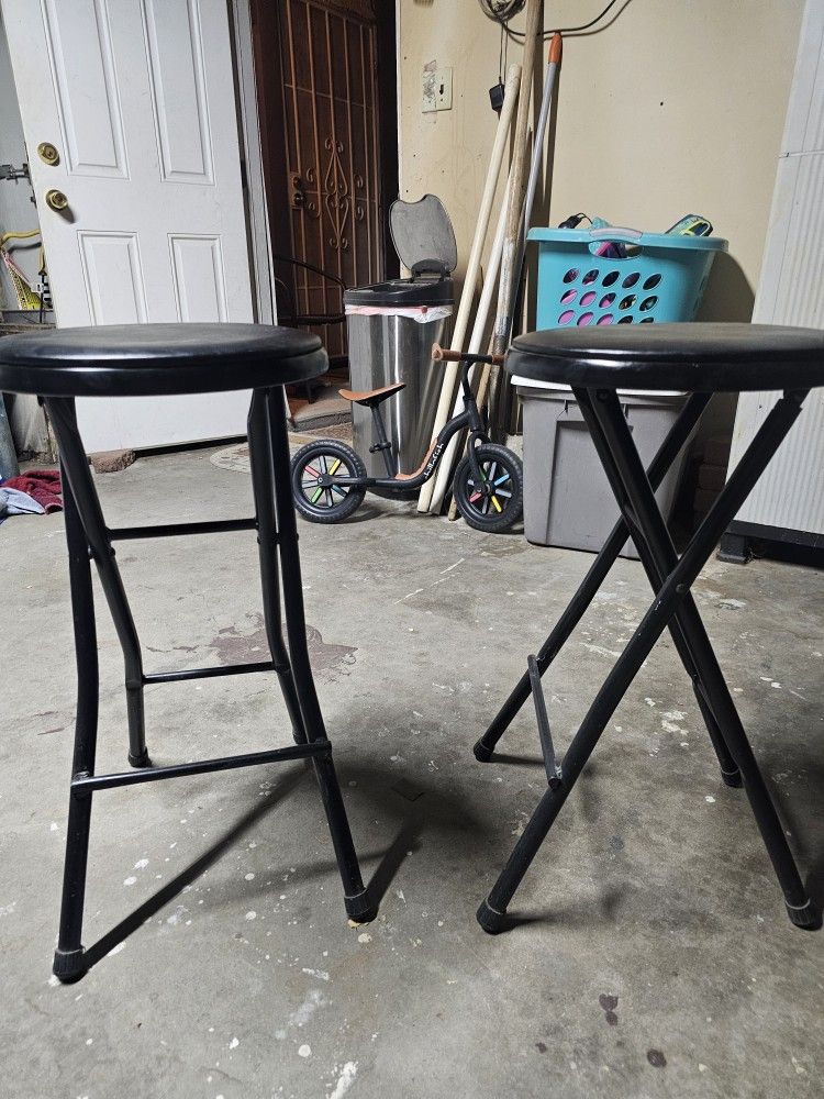 2 Metal Black Stools