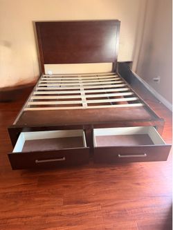 Solid wood queen bed frame