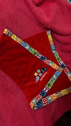 SeaWorld Parks Red ABC's Fleece Baby Blanket (30"x40") Vintage