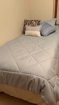 One tw bed Complete