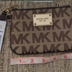 Michael Kors Wristlet