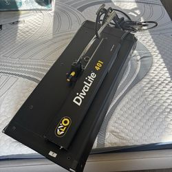 Divalite 401 Studio Light + C Stand