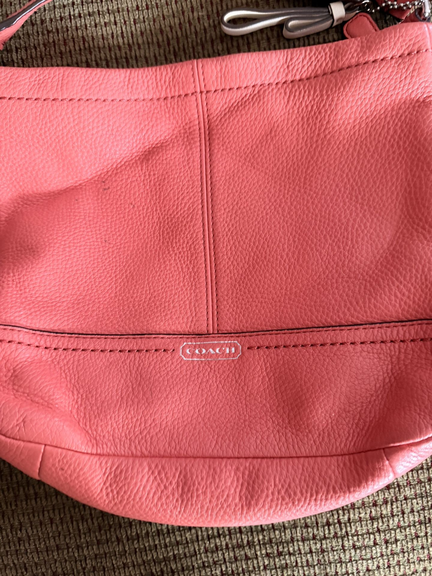 Great Peach coach Bag!!