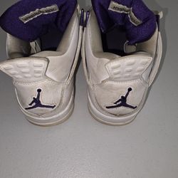 Jordan Retro 4 Metallic Purple Size 9.5