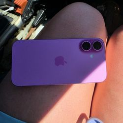 iPhone 16 256GB EXCELLENT CONDITION