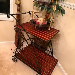 Vintage-Style Metal & Wood Rolling Serving Cart – 2 Shelves – Excellent Condition