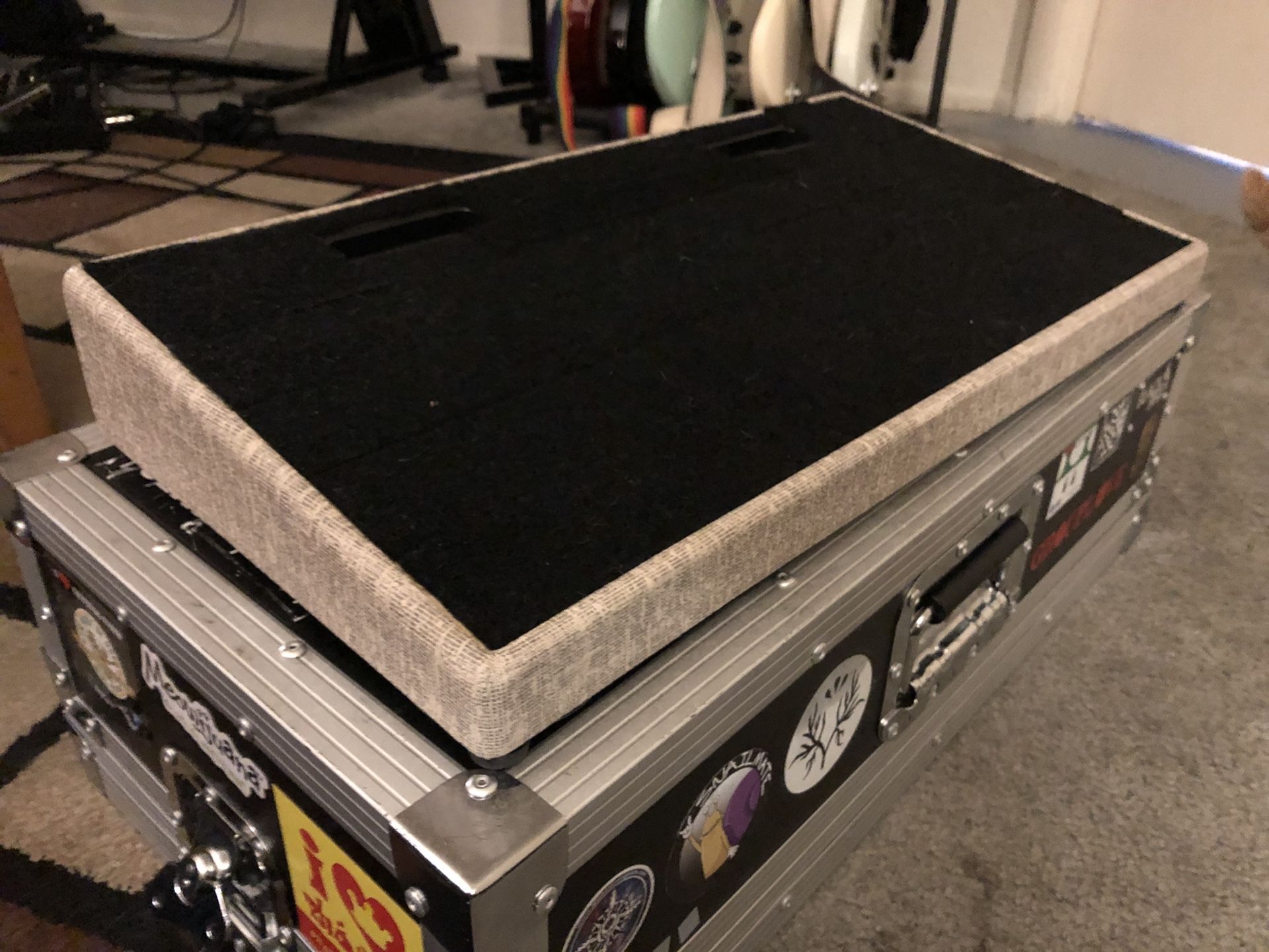 Blackbird 1224 Pedalboard with ATA Flight Case