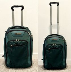 REI Recreational Equipment INC. Wheeled  Carry-On Luggage Bag Green 19” x 13” x  10”