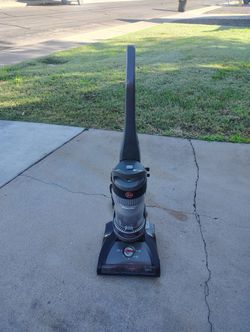 Used Hoover WindTunnel Upright Vacuum