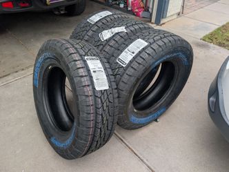New Lt 275/70/18 continental at tires