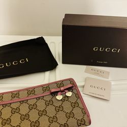 Brand NEW AUTHENTIC Gucci Wallet