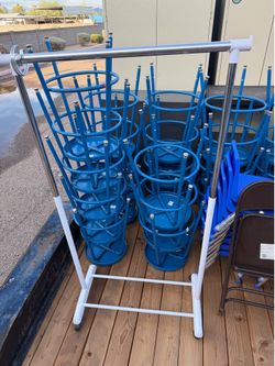 Rolling Clothes Hanger Rack