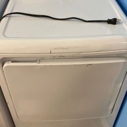 Hotpoint HTX24GASK0W dryer