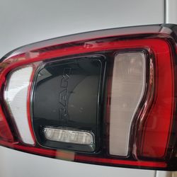 2022 Dodge Ram 2500  Limited right tail light with blindspot sensor.  Has a pairable crack/chip