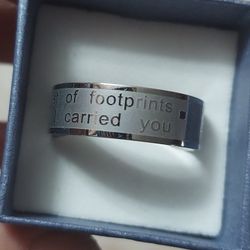 New Stainless Steel Silver Tone Band Foot Print In The Sand Ring Mpu Don't Deliver Cash Only Price Firm 