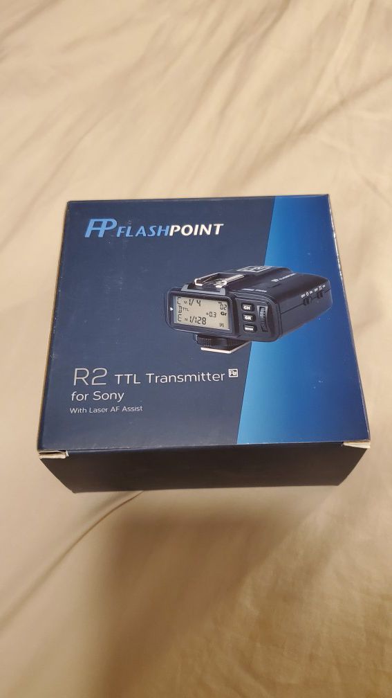 Flashpoint R2 transmitter