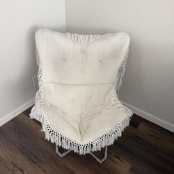 Off white corner reading chair