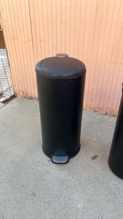 trash can