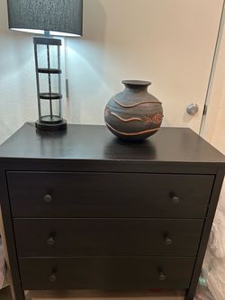 Three drawers dresser Vase $25