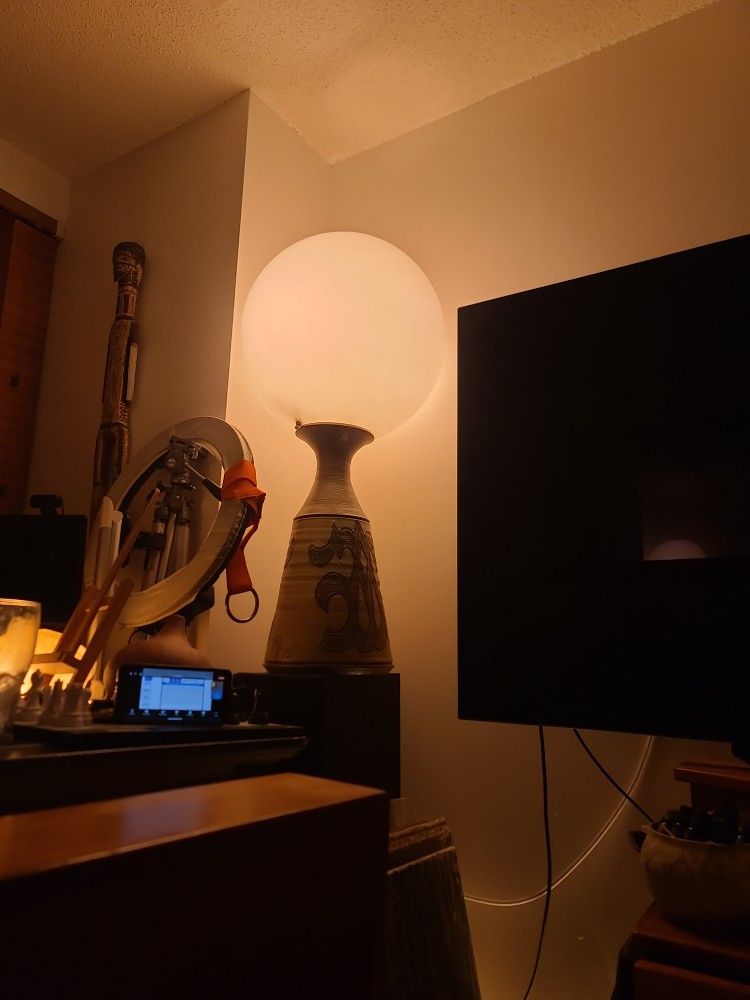 1975 3.5 Ft Globe Light.