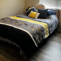 Queen Bedroom Set