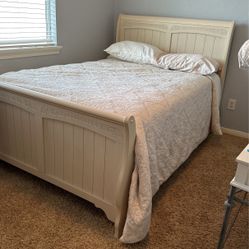 Full Size Sleigh Bed 