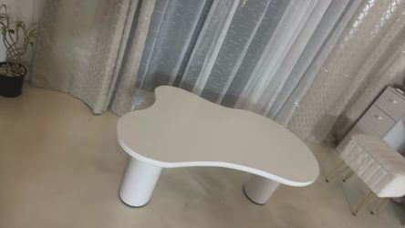White Coffee table
