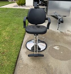 Free barber / salon chair