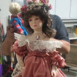 17" Effanbee "Little Old New York Collection" Broadway Doll #7305