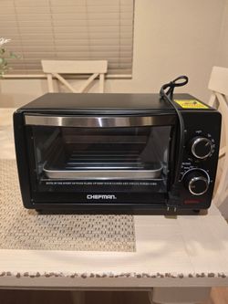Chefman Countertop Baking Oven Broiling 4-Slice Toasting Roasting