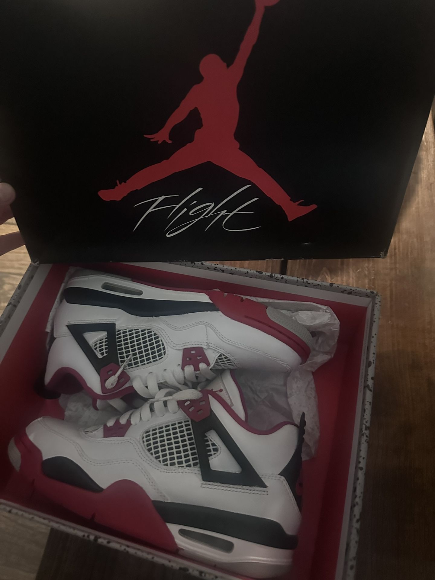 Jordan 4’s Retro Fire Red