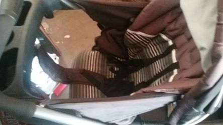 Nice double stroller baby n toddler can remove baby seat for toddler to sit also75.obo