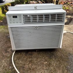 GE WINDOW A/C