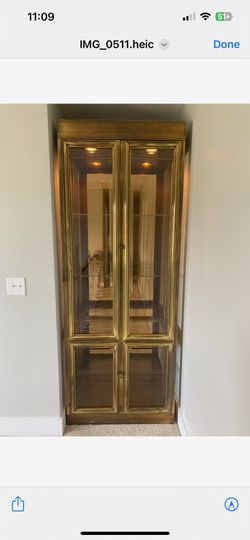 Mastercraft Vintage Brass Curio Cabinet Vitrine