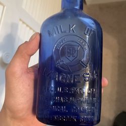 Vintage Milk Of Magnesia Glenbrook Conn Cobalt Blue Bottle 7”