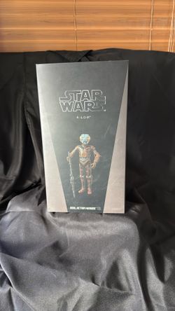 Star Ward RAH Real Action Hero’s 4-Lom 