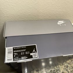 Brand New Air Jordan 11 cool grey Size 7 1/2   $300