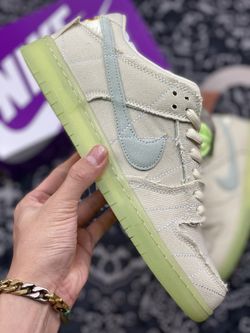 Dunk Low SB 'Mummy'