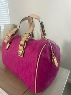 Michael kors e purse