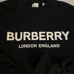 100% Authentic  Man Burberry Sweatshirt Size M 