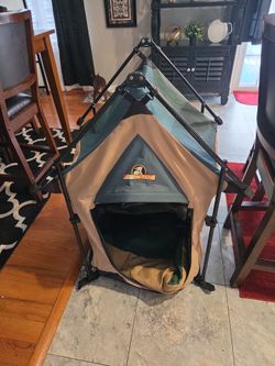 Small dog house