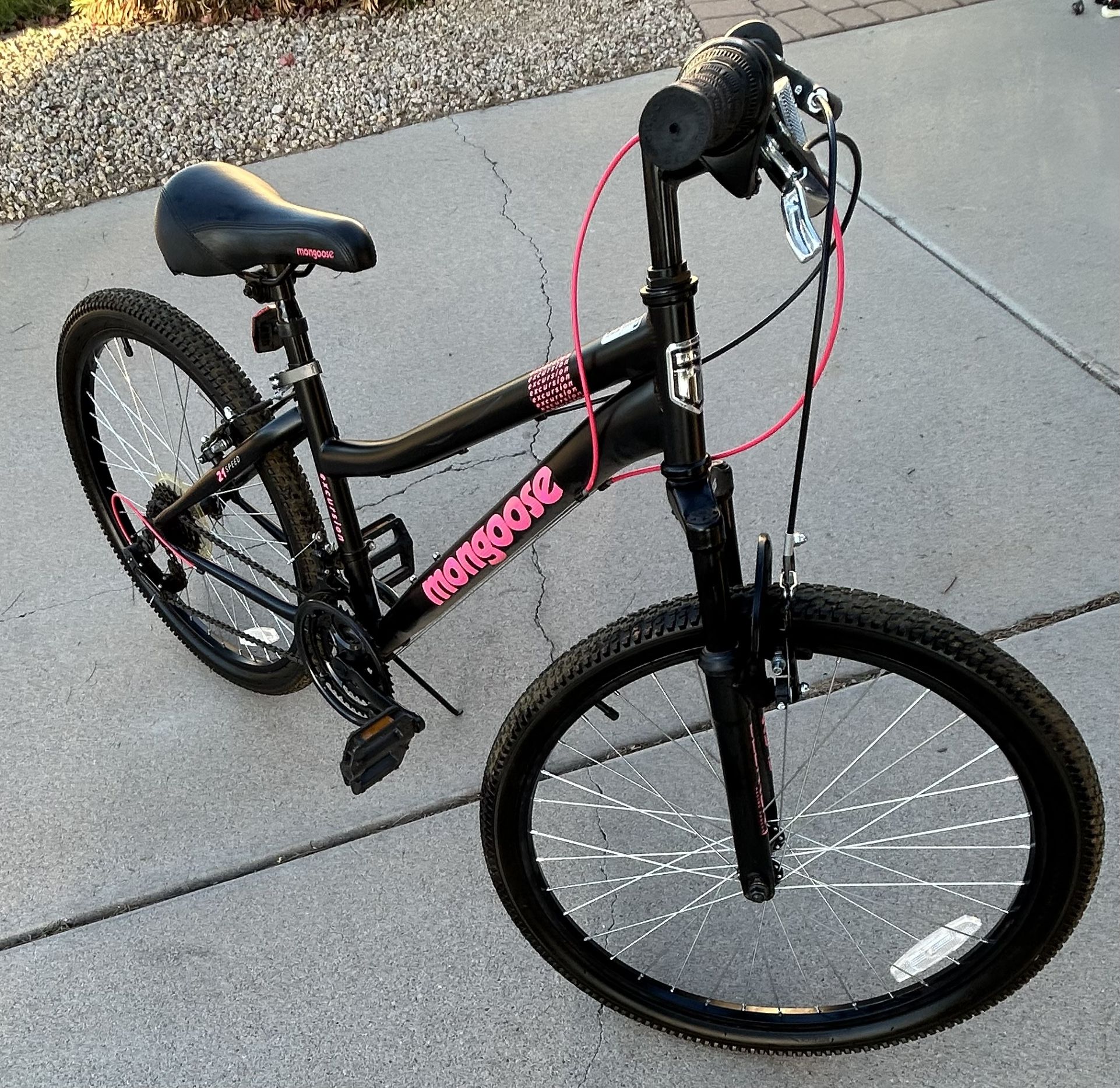 Mongoose Excursion 21 Speed Girls Bike