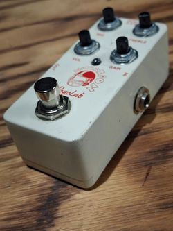 Pogolab Analog Distortion Mini Pedal - Great Condition (Open to Trades)