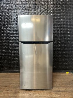 LG REFRIGERATOR w/WARRANTY! R3433A
