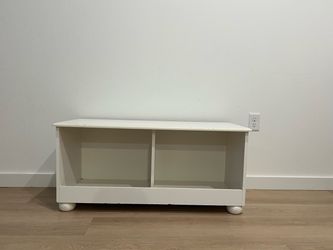 White Wood Storage Bench with Cubbies