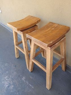 Rotating Wood Bar Stools