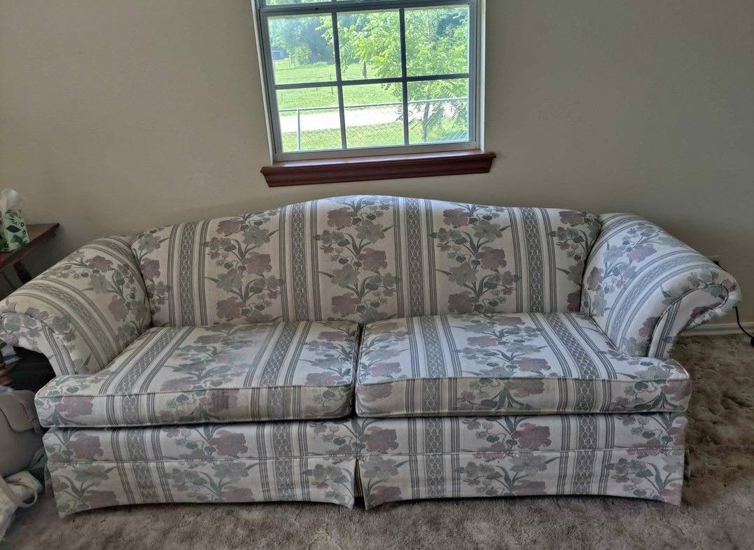 ***Matching Set*** Sofa And Loveseat Set $150