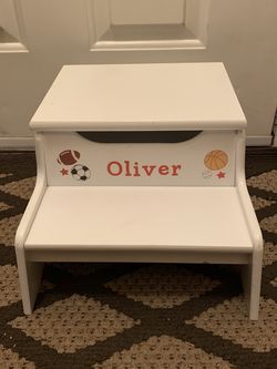 Kidkraft Storage Step Stool