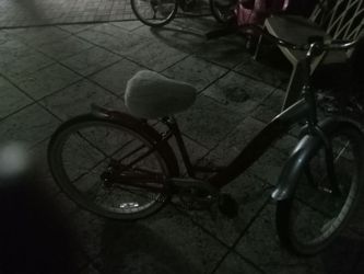 Beach cruiser, 26 inch.\n