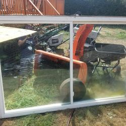 Vinyl replacement windows